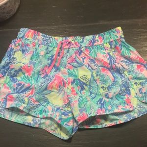 Lilly Pulitzer Run around luxletic  shorts
